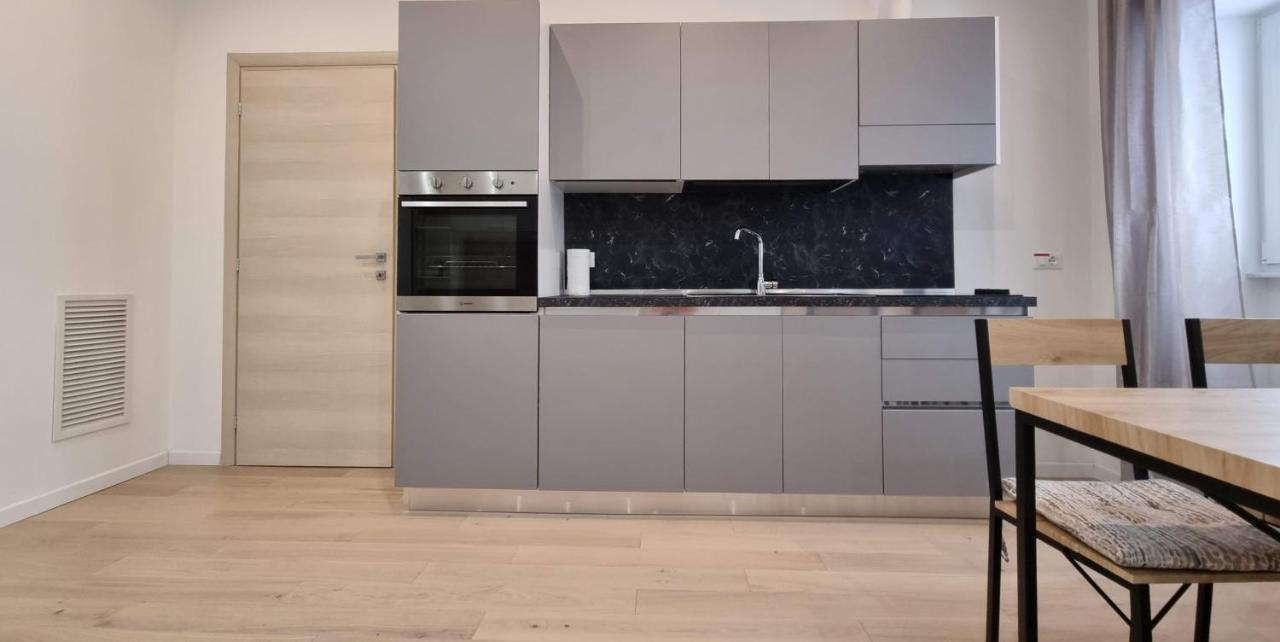 Via Battisti 13 Apartment Trieste Luaran gambar